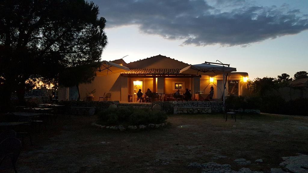 Avola Antica Villa Exterior foto